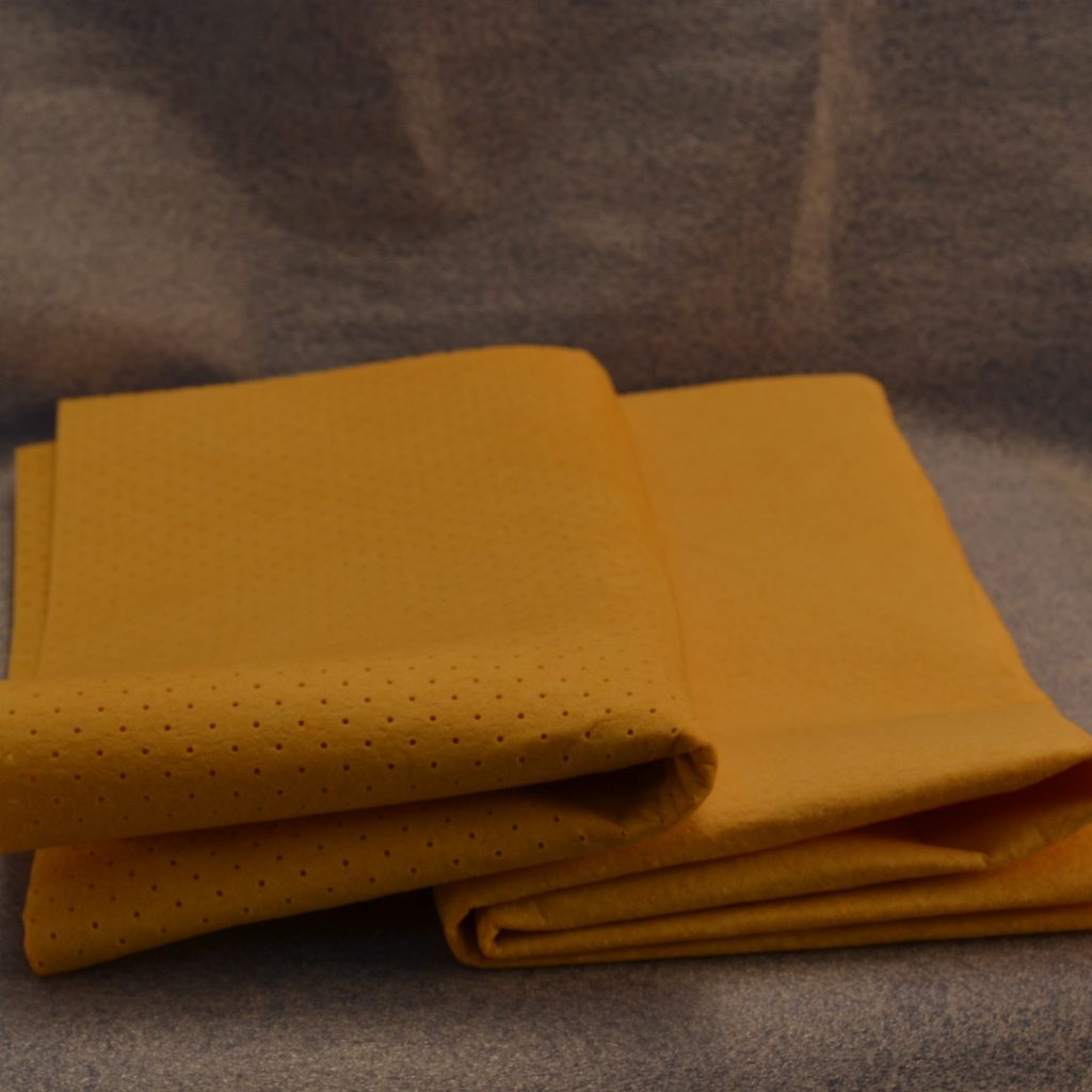 Chamois (synthetic) perforated Atomiza