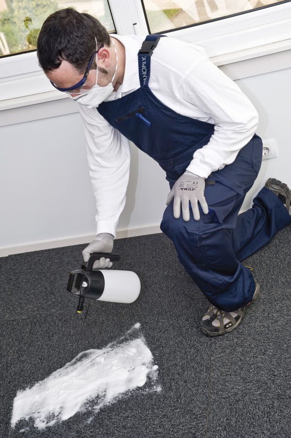 foam sprayer for carpets